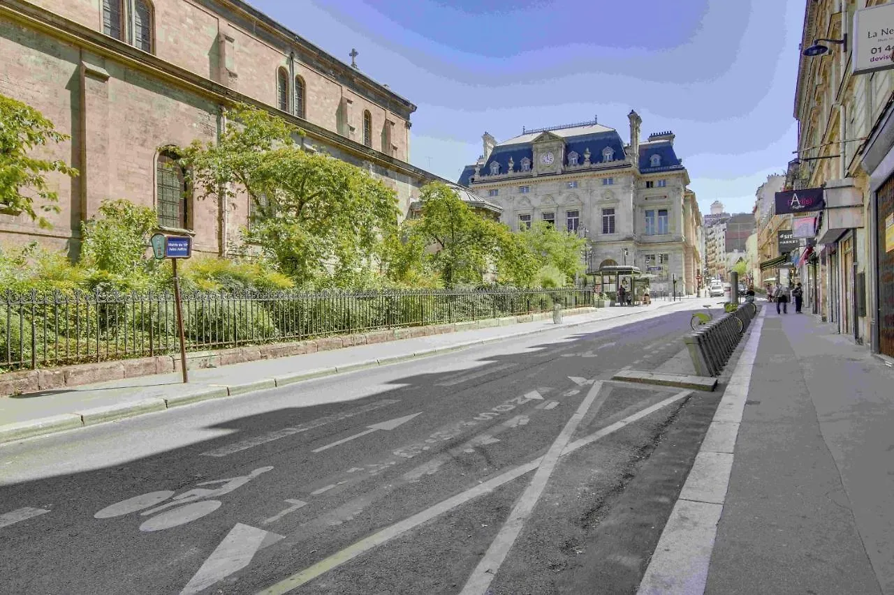Cozy Nest Near The Sacre-Coeur Of Montmartre Apartment Paris France